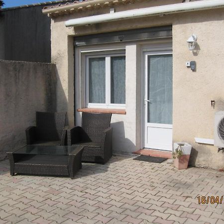 Appartement Avec Chambre En Mezzanine Rognac Luaran gambar