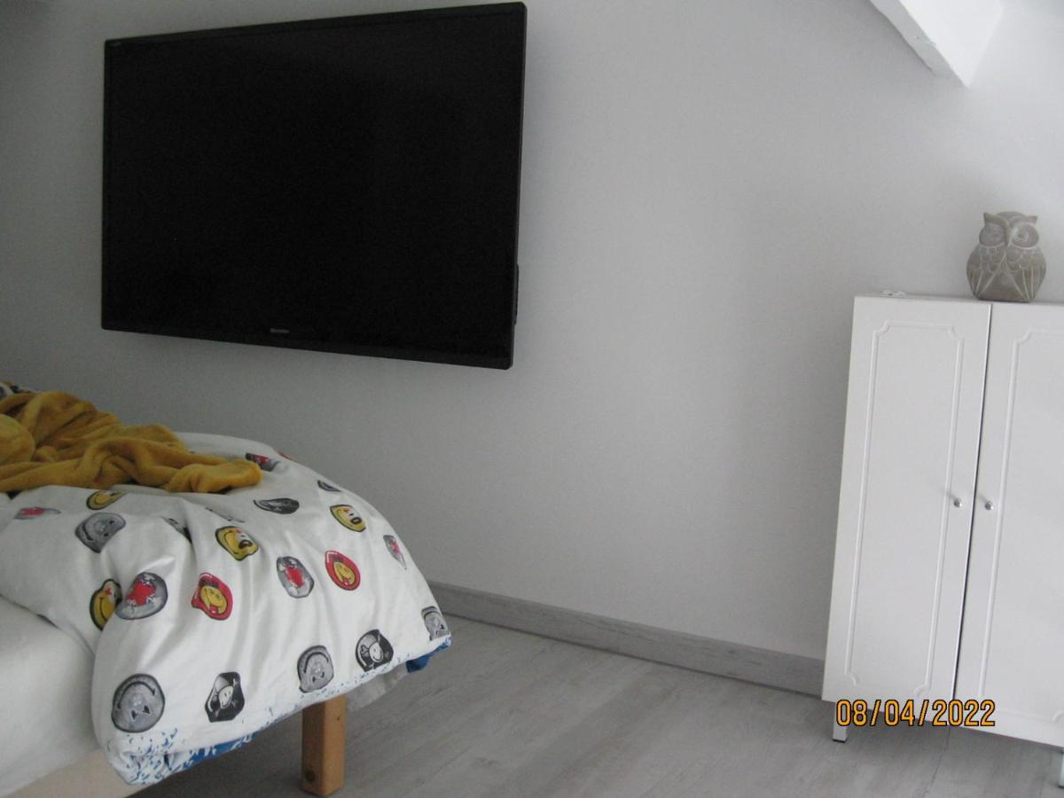 Appartement Avec Chambre En Mezzanine Rognac Luaran gambar